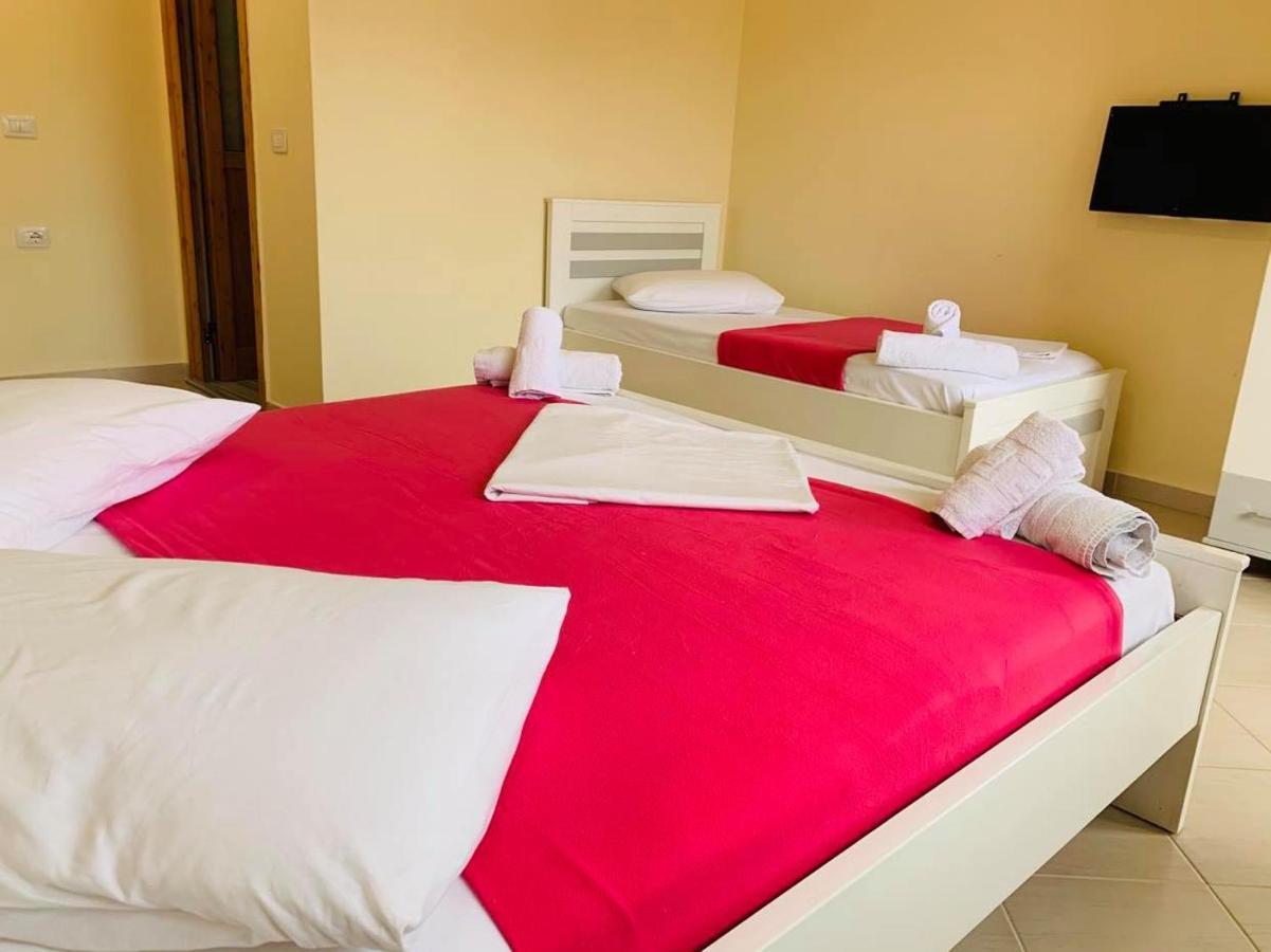 Nova Hotel Ksamil Eksteriør billede