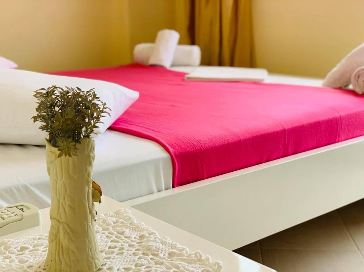 Nova Hotel Ksamil Eksteriør billede